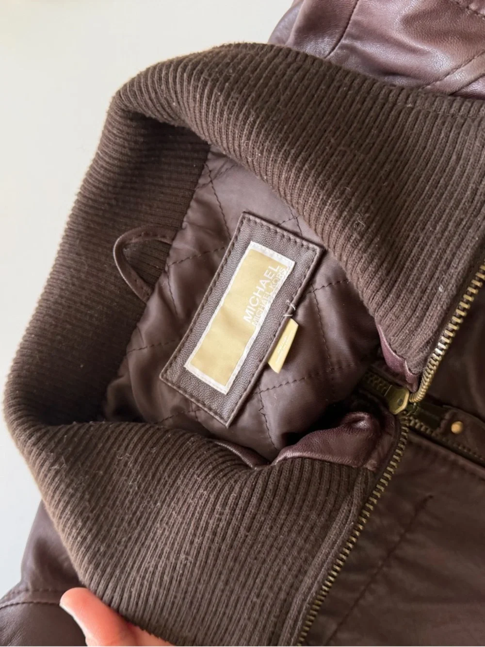 MICHAEL Michael Kors brown leather Utility jacket with distressed look size XS. - Picture 10 of 15